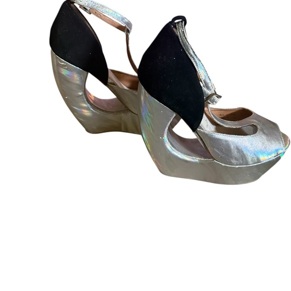 JEFFREY CAMPBELL ROCKSLIP Holographic Suede PEEP-TOE PLATFORM Wedges🌈🦄 7.5 - Picture 8 of 16